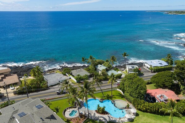 Pool - Alii Cove U2 Beautiful Ground Floor Spacious 2 Bedroom With AC (Kailua-Kona)