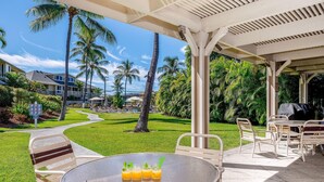 คอนโด, หลายเตียง (Alii Cove U2 Beautiful Ground Floor u) | รับประทานอาหารกลางแจ้ง