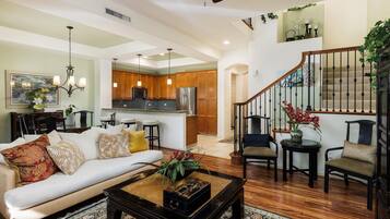 Condo, Multiple Beds (Fairways at Mauna Lani #203) | Living area