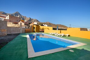 Pool - Vacation Home 'Villa Paraiso Aldeano 1+2' with Mountain View, Private Pool and Wi-Fi (La Aldea de San Nicolás)