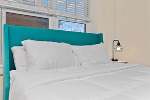 1 slaapkamer, een bureau, een strijkplank/strijkijzer, gratis wifi