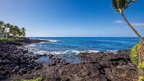 Condo, 1 King Bed with Sofa bed (Kona Makai #2-303: Beautiful Top Floo) | Beach