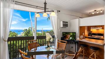 Condo, 1 King Bed with Sofa bed (Kona Mansions#211) | Dining