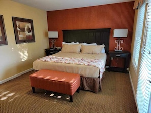 1 bedroom, in-room safe, desk, free WiFi