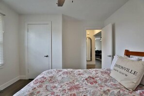 2 Schlafzimmer, Bügeleisen/Bügelbrett, kostenloses WLAN, Bettwäsche