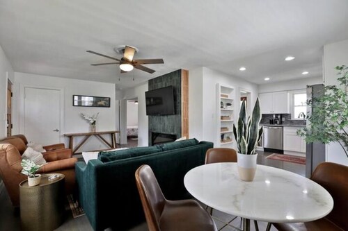 Clintonville Cottage- Close to OSU & Downtown