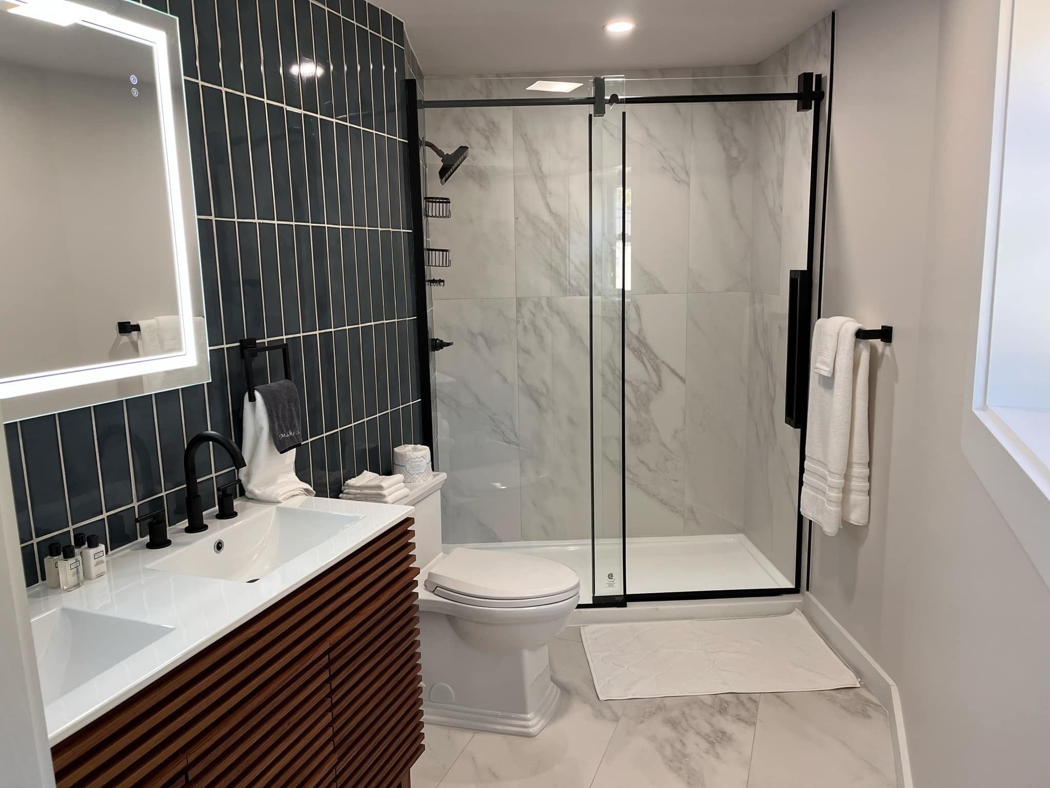 Double Room | Bathroom