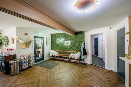 Zona de estar del vestíbulo. Chalet 239