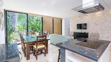 Refrigerador, microondas y horno