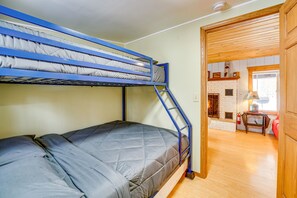 2 habitaciones, escritorio, wifi y ropa de cama 