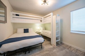 Desk, iron/ironing board, free WiFi, bed sheets