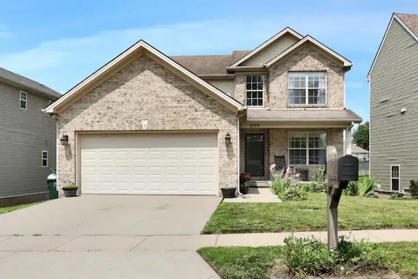 Exterior - Entire Home in the Bluegrass (Lexington)