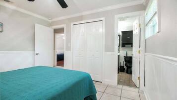 3 bedrooms, iron/ironing board