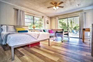4 chambres, fer et planche à repasser