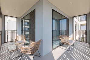 3 間臥室、高級寢具、書桌、隔音