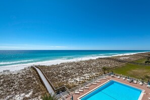 Outdoor pool - Relax in 409...Get in a Flip-Flop State of Mind (Navarre)