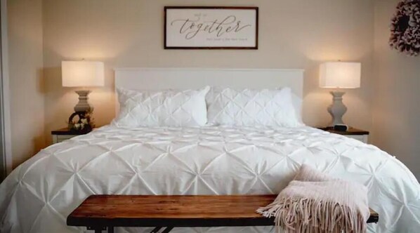 3 habitaciones, escritorio, wifi gratis y ropa de cama 