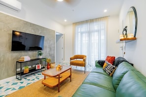 Apartment | Living area