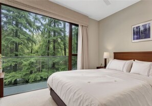 5 bedrooms, WiFi