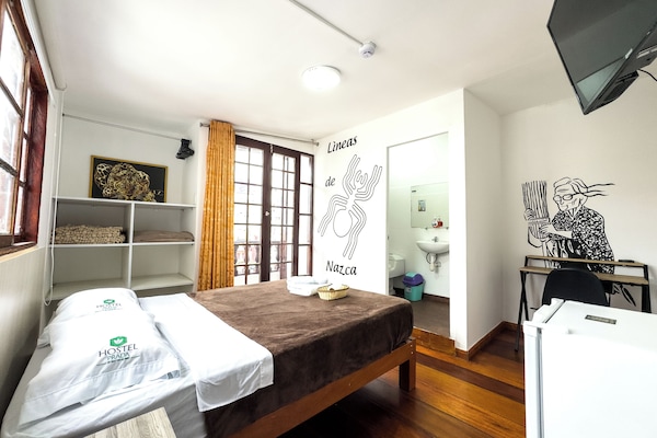 1 habitación, decoración personalizada, wifi gratis y ropa de cama