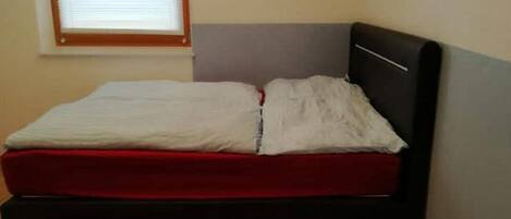 2 dormitorios, cuna de viaje, wifi y ropa de cama