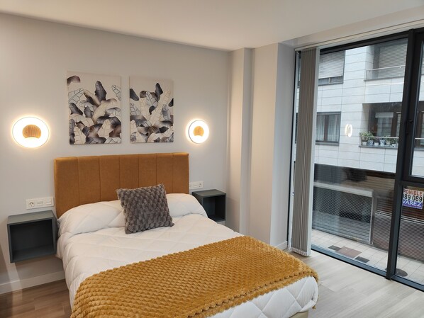 1 bedroom, iron/ironing board, WiFi, bed sheets - Loft Moderno en el Corazón de Oviedo (Oviedo)
