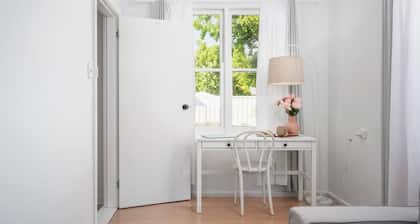 The Tradesmans Cottage One