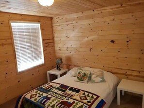 2 slaapkamers, gratis wifi, beddengoed, rolstoeltoegang