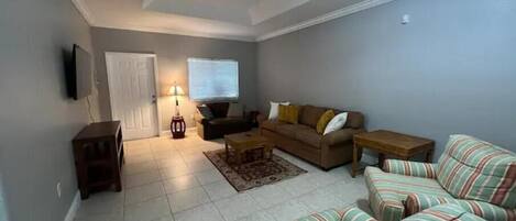 Smart-TV, Tischtennisplatte