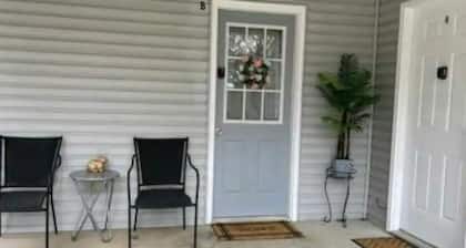 Lover's Lane -Unit B