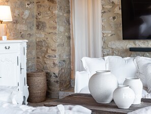 2 soverom, strykejern/-brett, reiseseng for barn og wi-fi