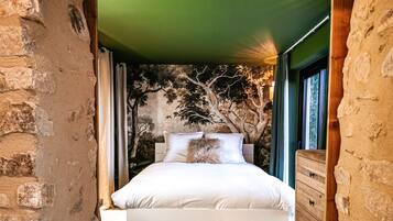 2 slaapkamers, een strijkplank/strijkijzer, reisbedje, wifi