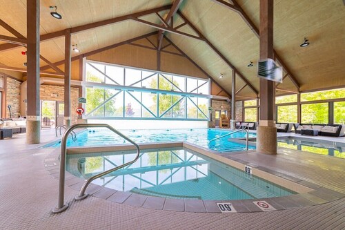 Jr Club Suite: Kitchenette, Pool, HotTub, Gym, BBQ