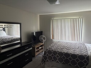 2 bedrooms, bed sheets
