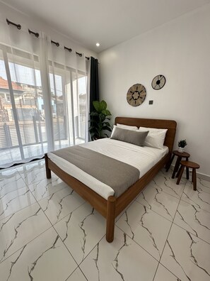 WiFi, bed sheets - Coalescence Double Room with Private Balcony and BA, Balcony Room (Kigali)