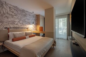 Economy-Doppelzimmer | Hochwertige Bettwaren, Zimmersafe, Schreibtisch