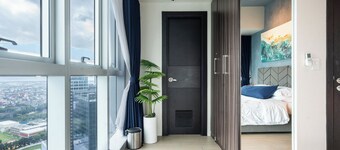 The Executive Slate Suite @ Uptown Parksuites