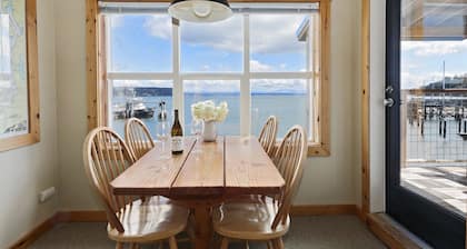 Waterfront 2 bedroom condo - private deck offering spectacular views