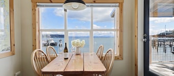 Waterfront 2 bedroom condo - private deck offering spectacular views