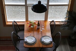 Dining - Waterfront 2 bedroom condo - private deck offering spectacular views (Langley)