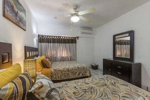 2 bedrooms, in-room safe, WiFi, bed sheets