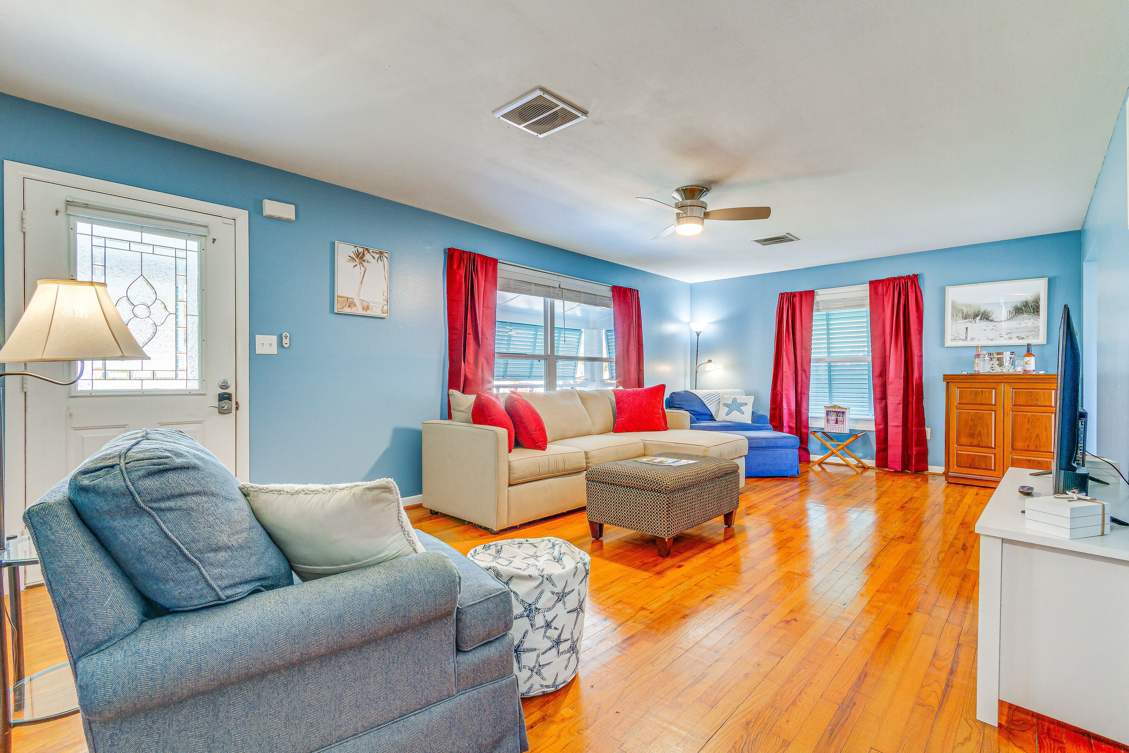 Fort Walton Beach Home ~ 1 Mi to Santa Rosa Sound!