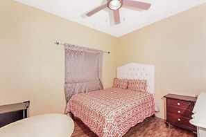 Sängtillbehör av högsta kvalitet, duntäcken och bäddmadrasser