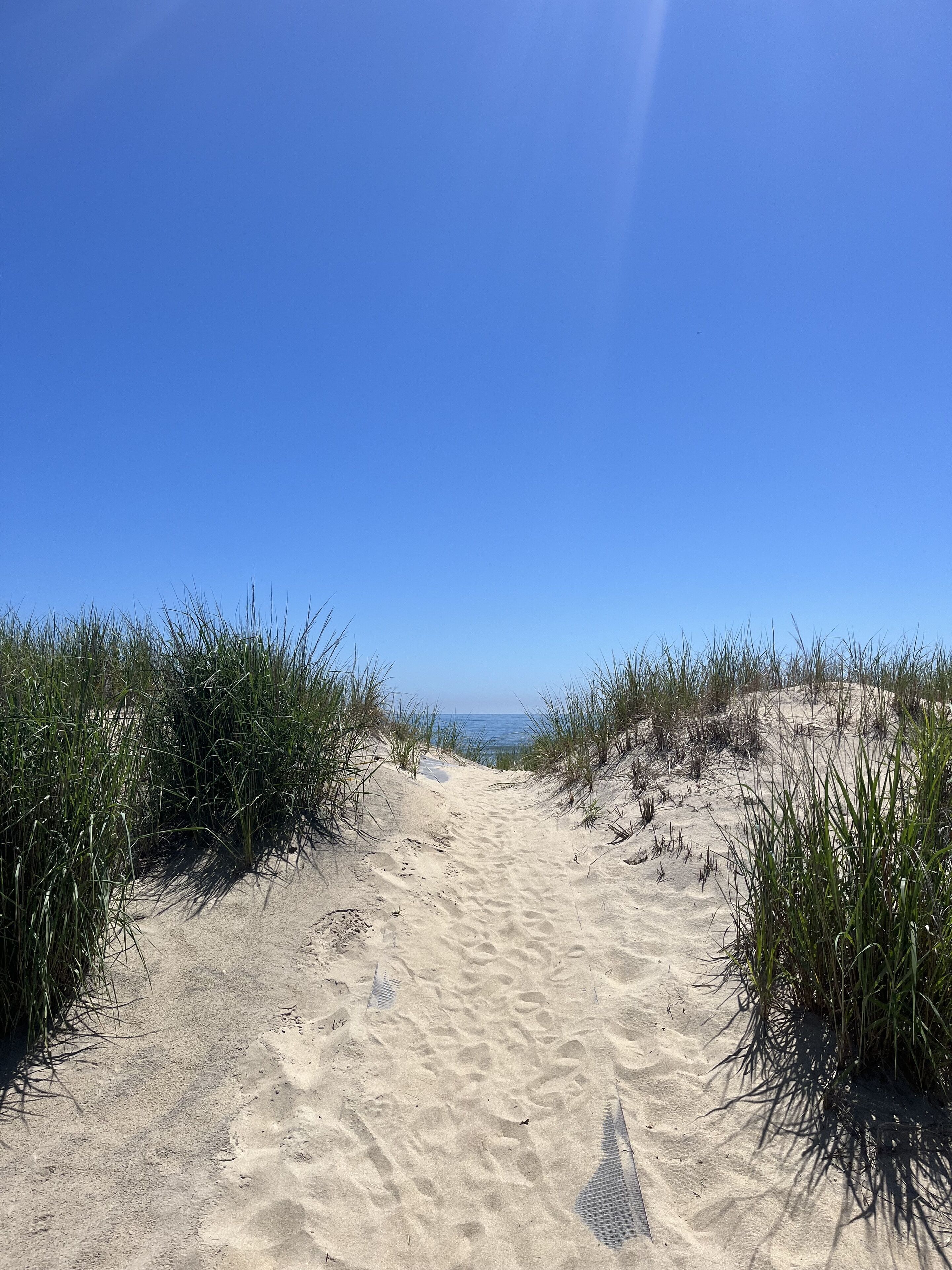 Rehoboth By The Sea - Beachfront - Renovated 5 bdrm townhouse - Fantastic Views!