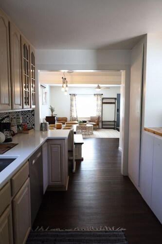 Modern Home In Heart Of Downtown Klamath Falls 