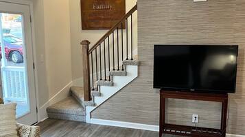 智能電視、壁爐