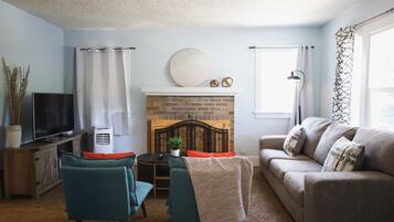 Una televisión, videojuegos