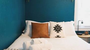 2 Schlafzimmer, Schreibtisch, Bügeleisen/Bügelbrett, WLAN