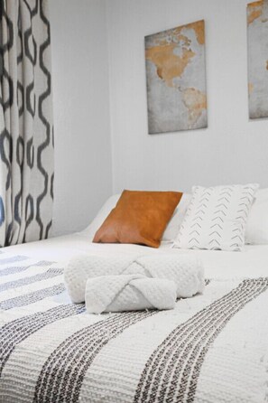 2 chambres, bureau, fer et planche à repasser, Wi-Fi