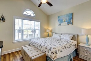 4 chambres, fer et planche à repasser, Wi-Fi gratuit, draps fournis